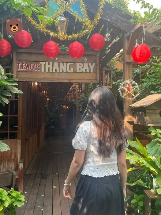 Nữ 20 tuổi ở TP. Hồ Chí Minh